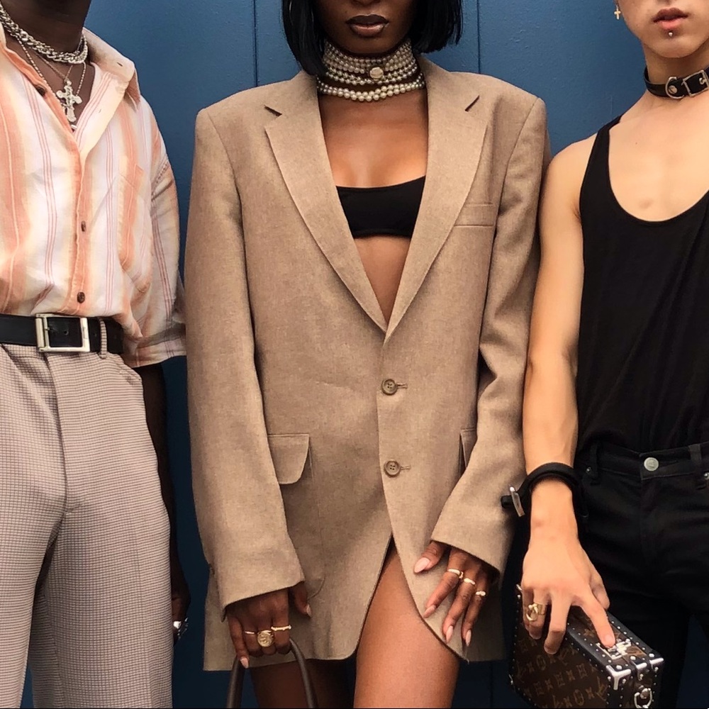 VINTAGE BROWN BLAZER